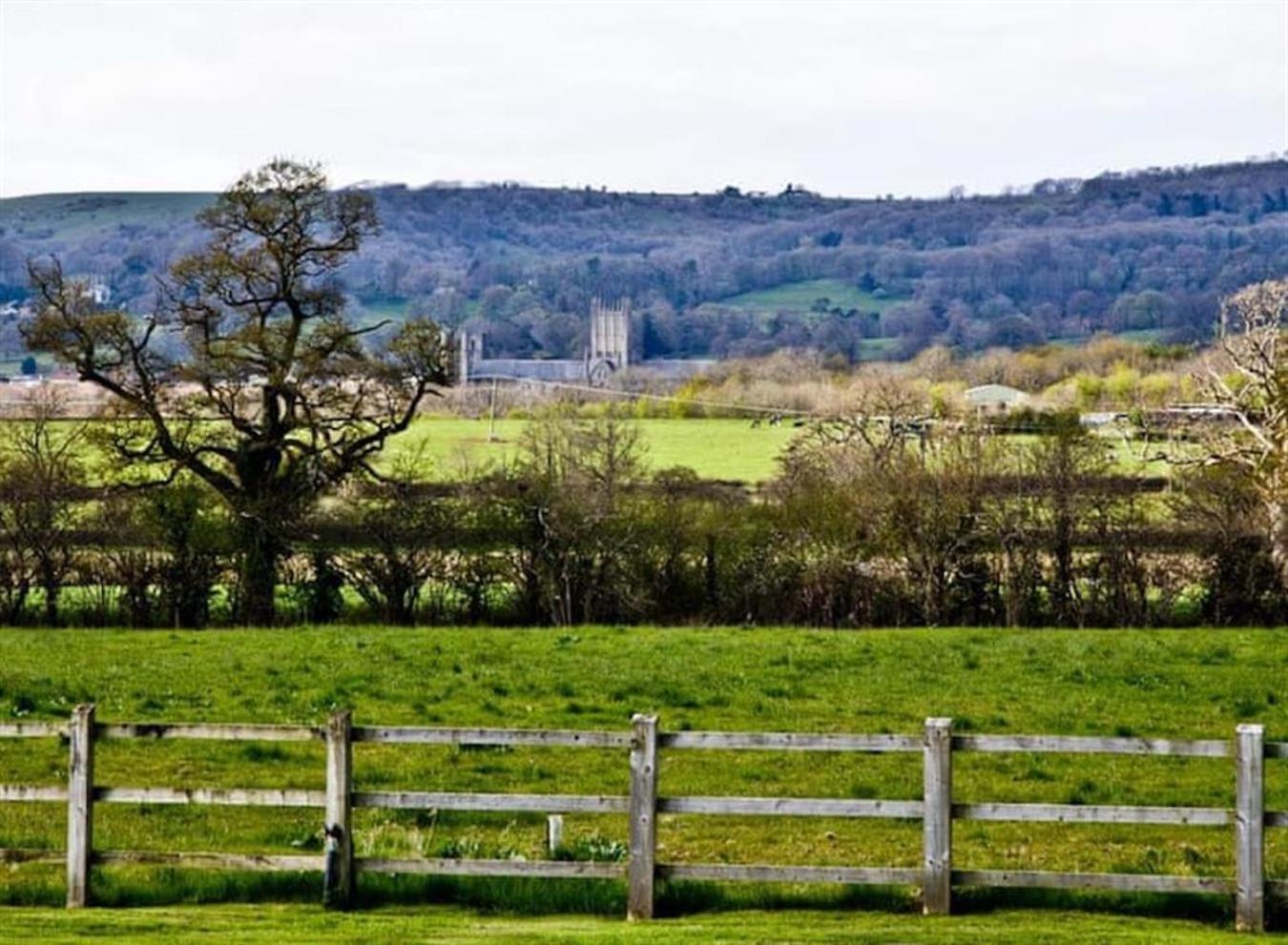 Luxury Barn Conversion Wells Extérieur photo