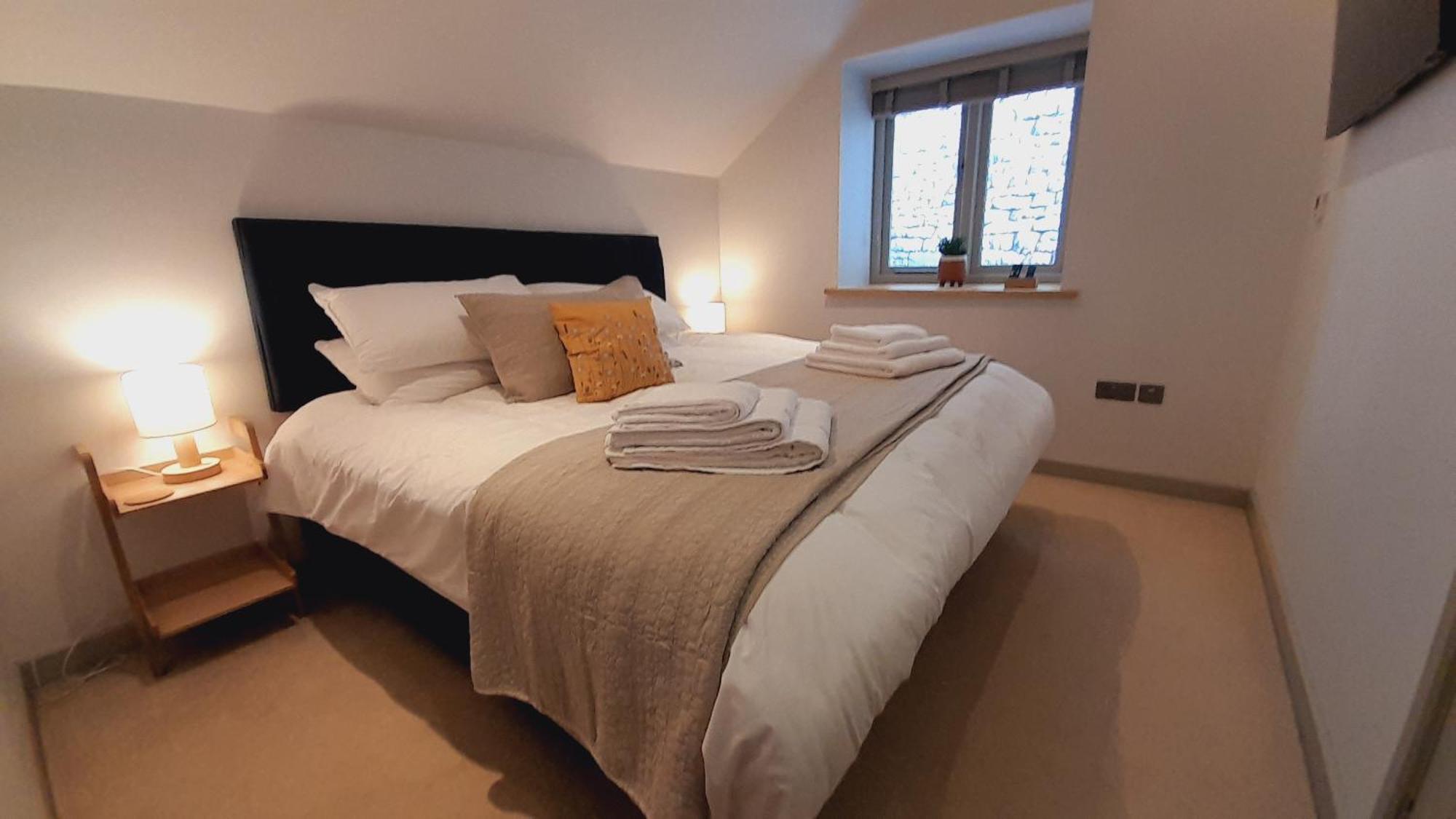 Luxury Barn Conversion Wells Extérieur photo